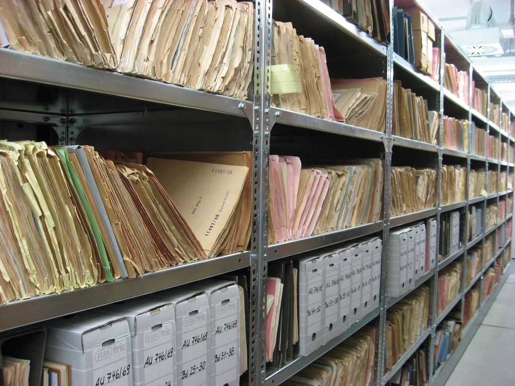 The $1.77 Trillion Inventory Mistake: Out-of-Stocks and Overstocks Both Bleed You